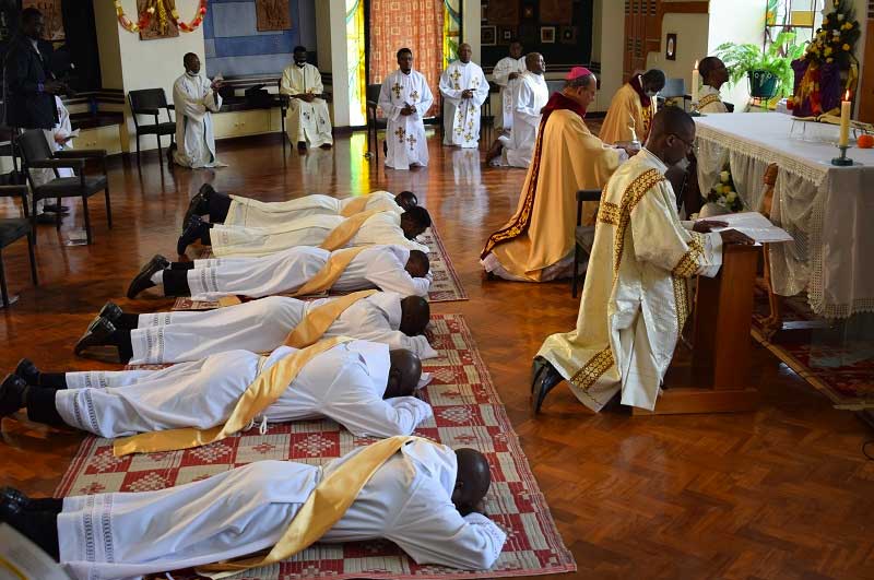 Six Jesuits Ordained Priests in Nairobi